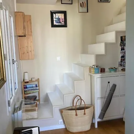 Cosy 30min Paris Apartment Chatou